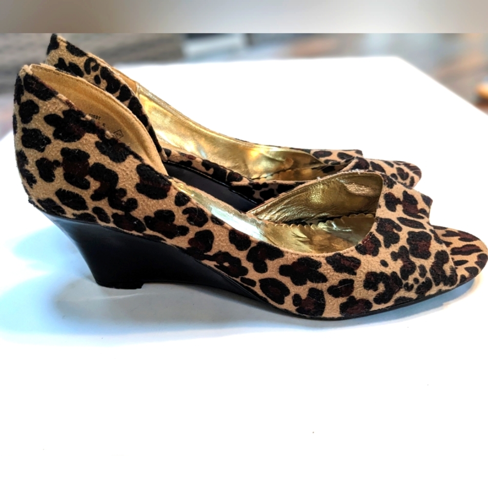 Rampage Leopard Peep Toe Wedge 8.5